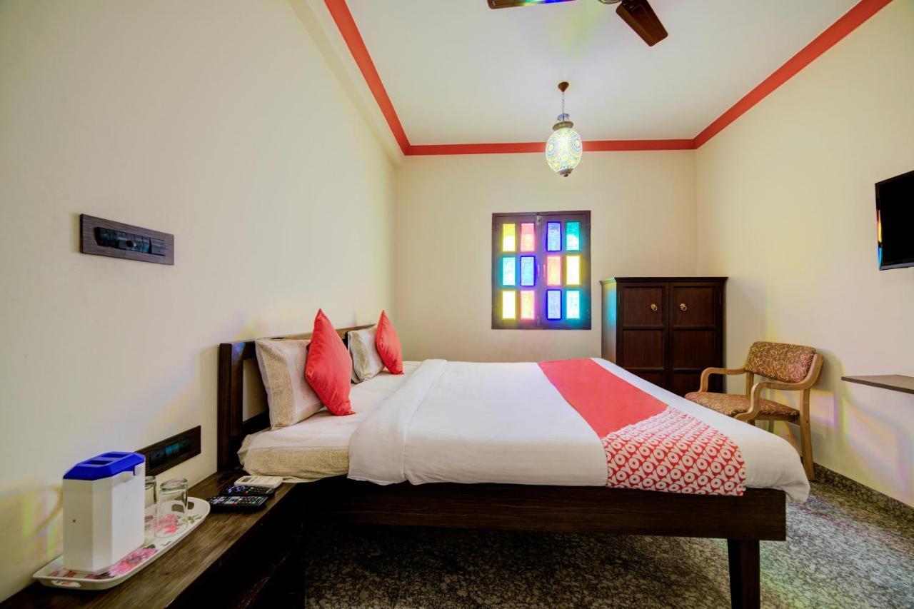 Oyo Flagship 14537 Hotel Amer Haveli 자이푸르 외부 사진